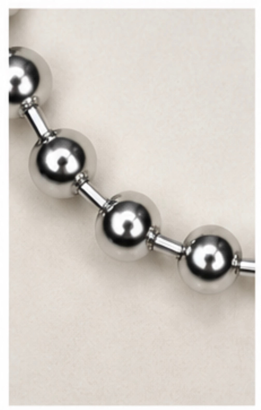 Silver Ball Necklace 1093