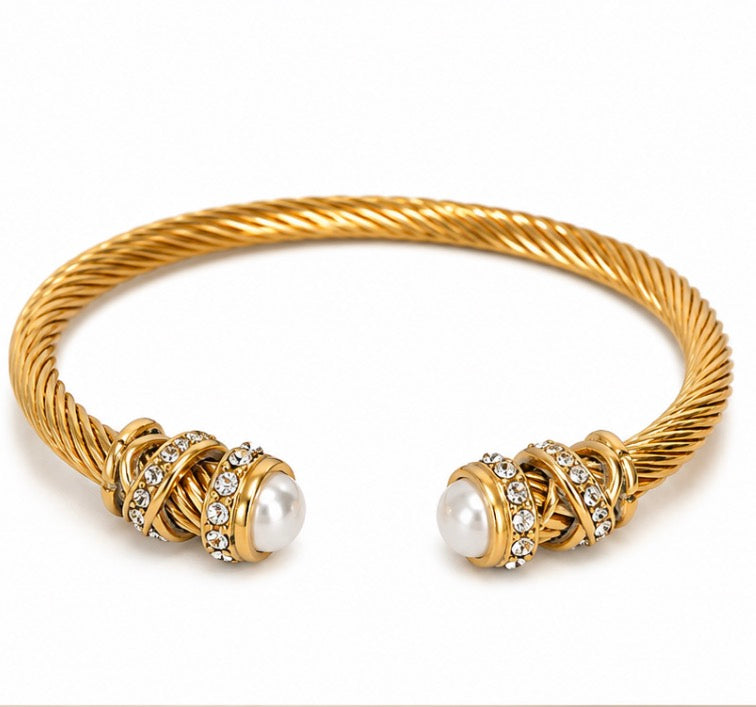 Pearl Cable Cuff Bracelet